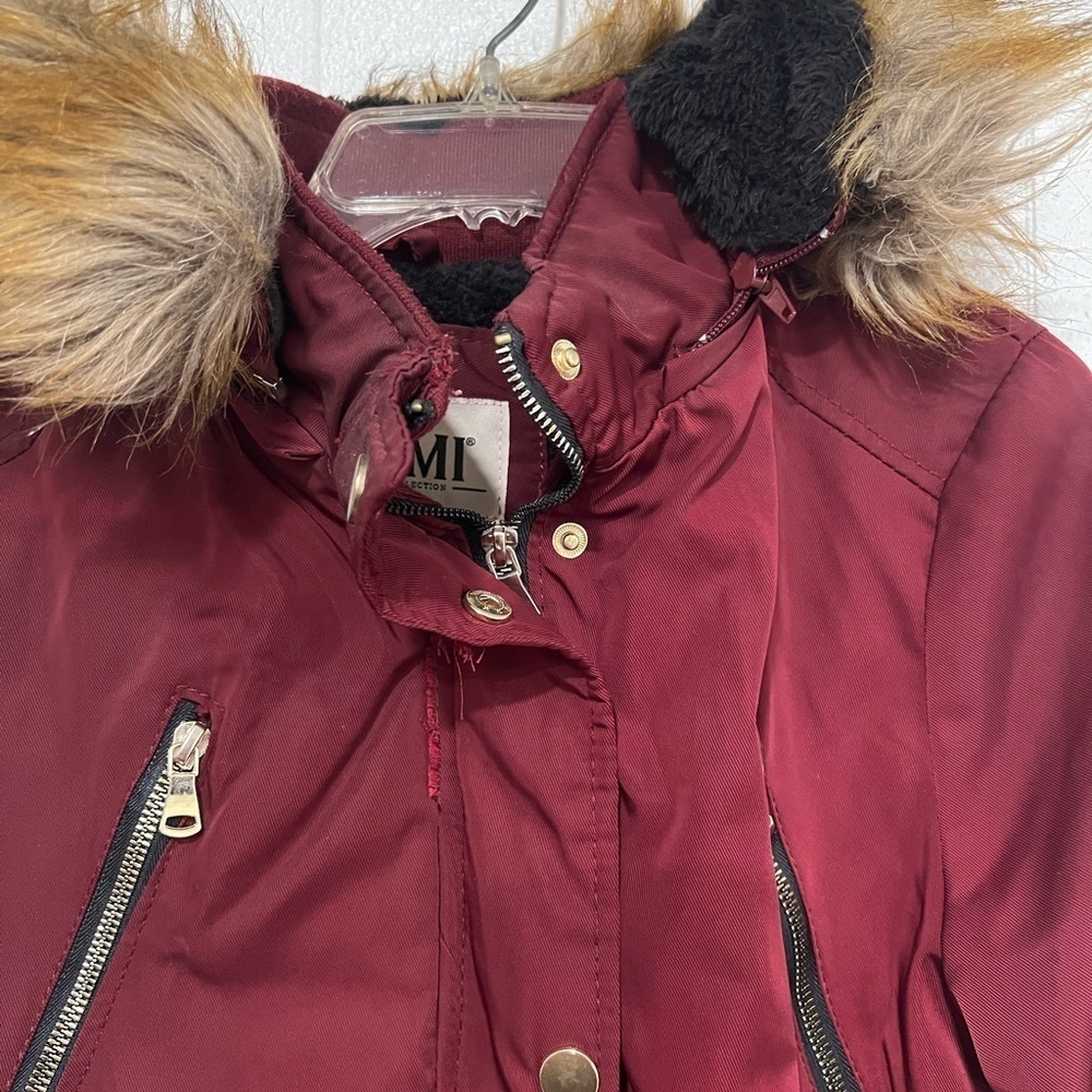 YMI burgundy red classic winter jacket w/ golden accents and fur detailed hoodie - Picture 5 of 12